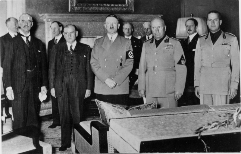 Chamberlain, Daladier, Hitler, Mussolini, and Ciano at the Munich Conference